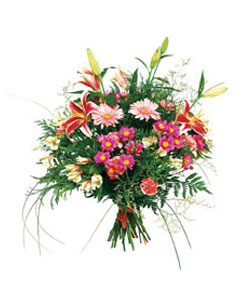 Ankara Aya� ostim �i�ek sipari�i firma �r�n�m�z kar���k gerbera k�r mevsim �i�ek buketi