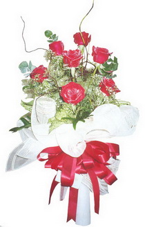 7 adet k�rm�z� g�l �i�ek buketi Ankara Ba�lum �i�ek�i firma �r�n�m�z