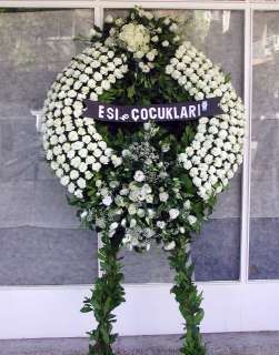 Ostim ve Ankara i�in g�rsel bir tanzim cenaze �elenk �i�e�i